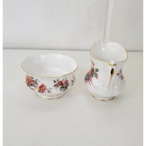 Royal Albert Centennial Rose Creamer and Open Sugar Bowl Set - Picture 6 of 9